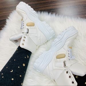 White chunky sneaker boot